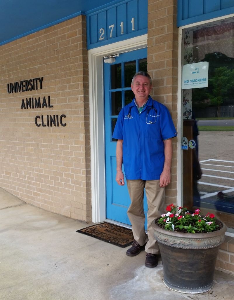 University Animal Clinic - Tyler TX - Our Friendly Veterinarian Dr. Schell University Animal Clinic - Tyler TX - Our Friendly Veterinarian Dr. Schell